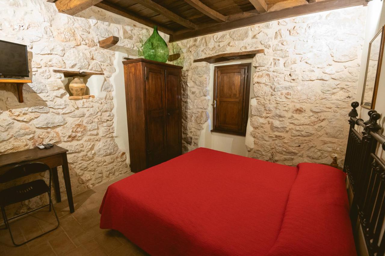 Nena Al Borgo Castello Bed & Breakfast Pico Exterior photo