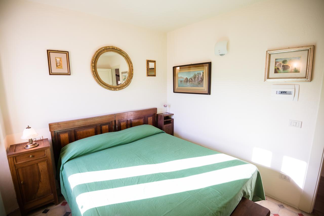 Nena Al Borgo Castello Bed & Breakfast Pico Exterior photo