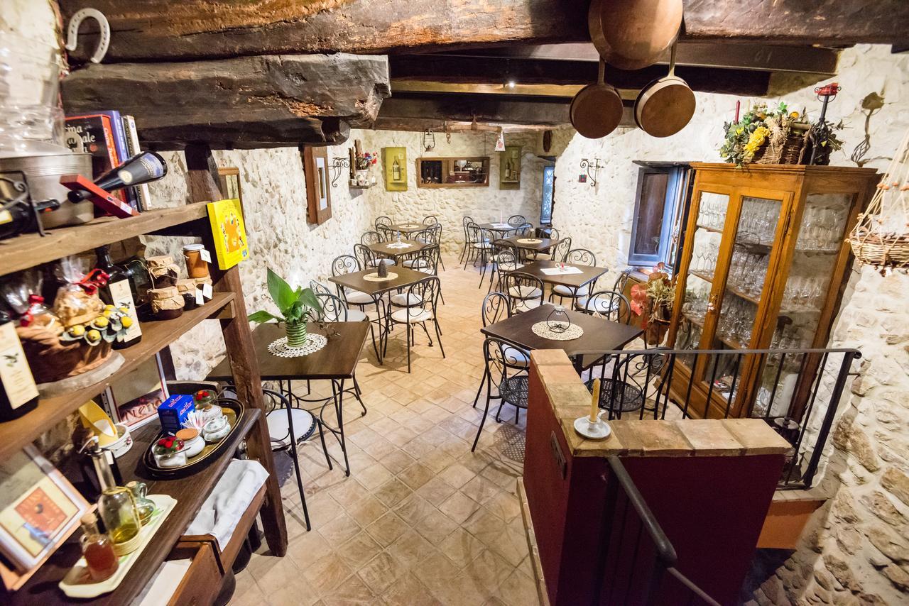 Nena Al Borgo Castello Bed & Breakfast Pico Exterior photo