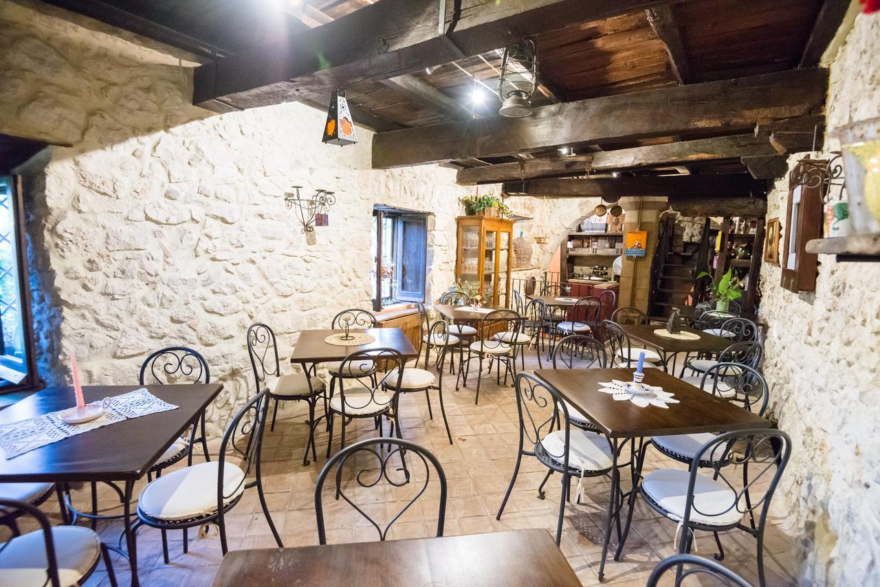 Nena Al Borgo Castello Bed & Breakfast Pico Exterior photo
